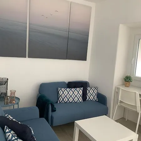 In The Center By The Sea At