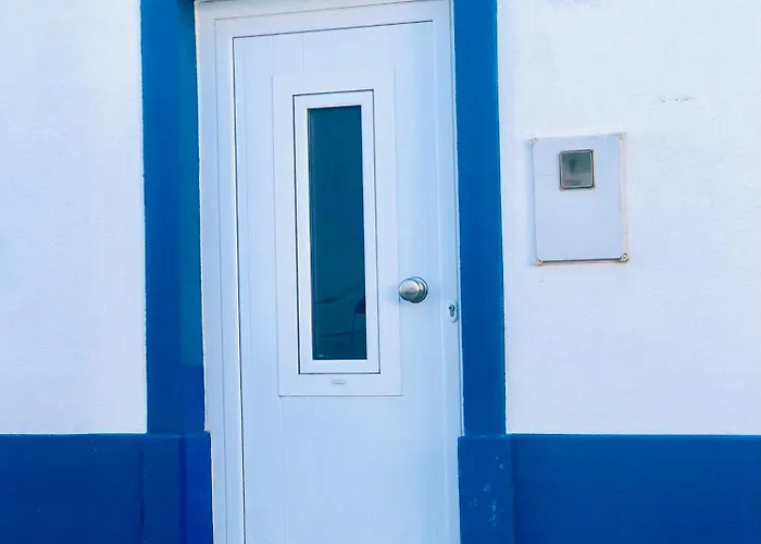 In The Center By The Sea At Ericeira