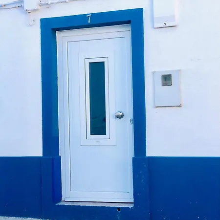 In The Center By The Sea At Ericeira